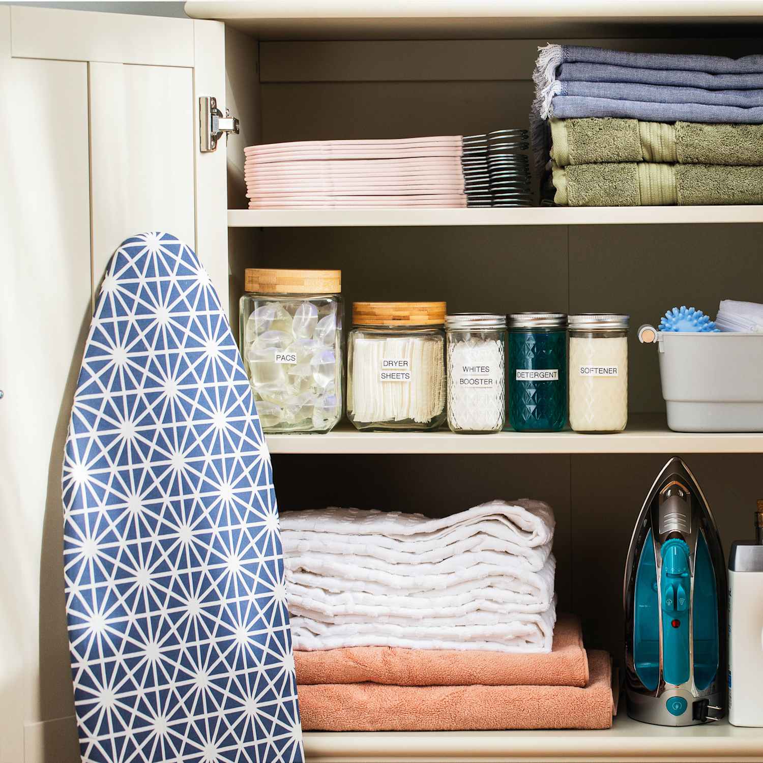 Tide evo Laundry Detergent Tile Review with Photos | Apartment Therapy